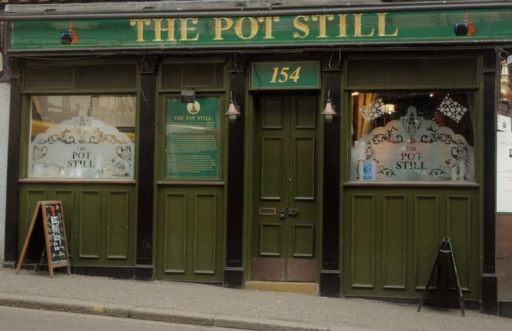 The Pot Still, Whisky Bar Glasgow